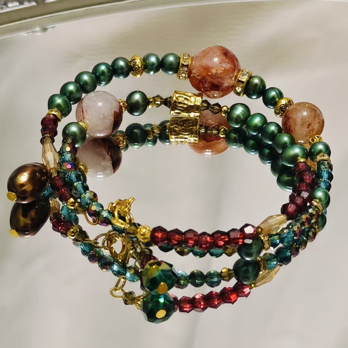 Elegant Zelij Art-Inspired Accessory for Women